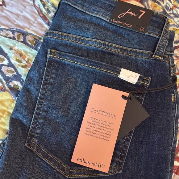 Jen7 by 7 For All Mankind Legging Ankle Jeans Sculpting Panel Size 4 Dark Wash - Picture 10 of 14